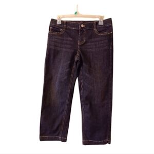 White house black market Blanc Jeans Capri size 2